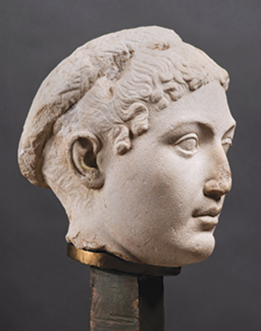 1世紀頃のクレオパトラの像© Musée des antiquités, Turin