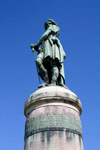 ウェルキンゲトリクスに心酔していたナポレオン3世が建てた像。