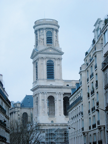 パリ6区のサン・シュルピス教会