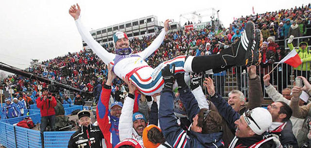 アルペンスキー世界選手権の回転で、フランスのジャン=バティスト・グランジュが優勝