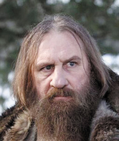 テレビ映画でロシアの怪僧ラスプーチンを 演じたドパルデュー。