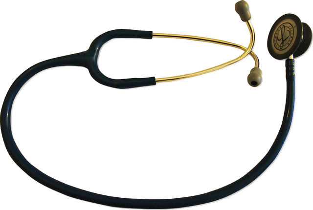 聴診器。19世紀に、フランス人医師ラエネックが考案。内科医には欠かせない器具だ。