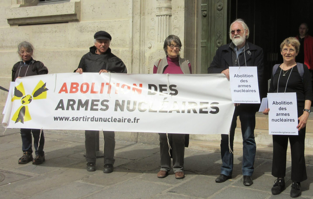 フランスで40年以上綿綿と続けられている非核運動。